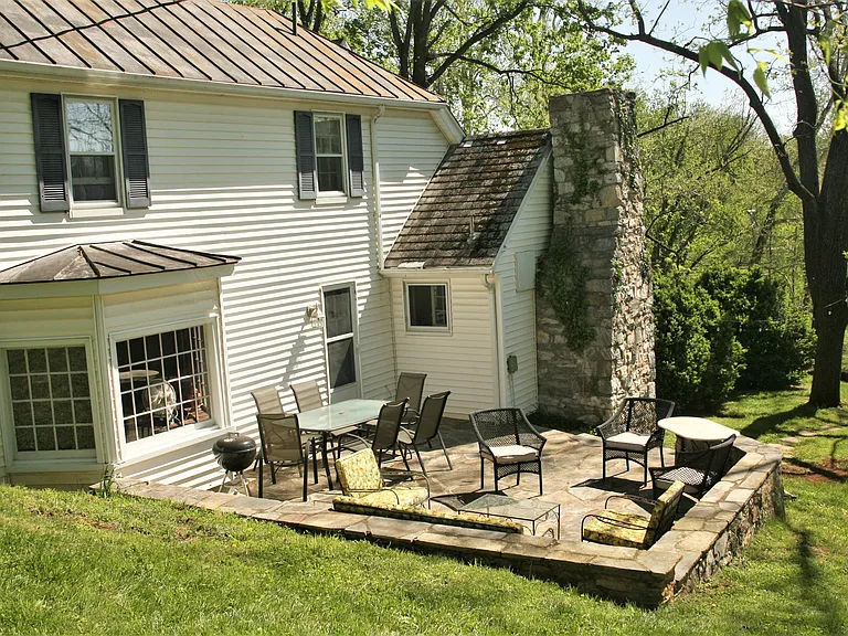 141 Shan Hill Ln — Photo 3