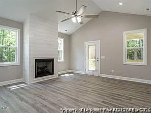 3 bed, 2.0 bath, 1712 sqft, $2,300 — Photo 4