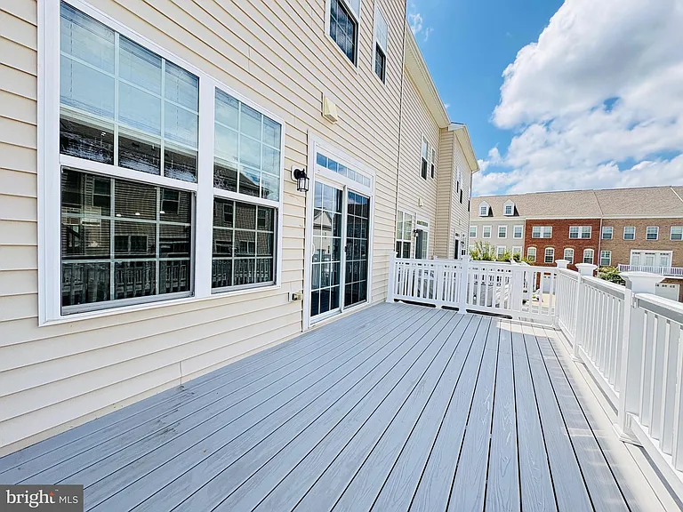 11032 Blackburn Cove Ln — Photo 15