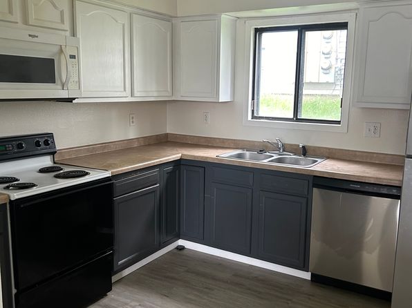 755 Brandon Ave APT 2