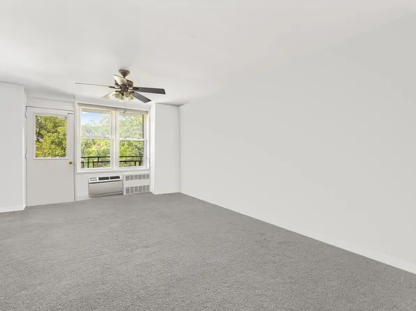 65-15 Alderton Street image 3 of 18