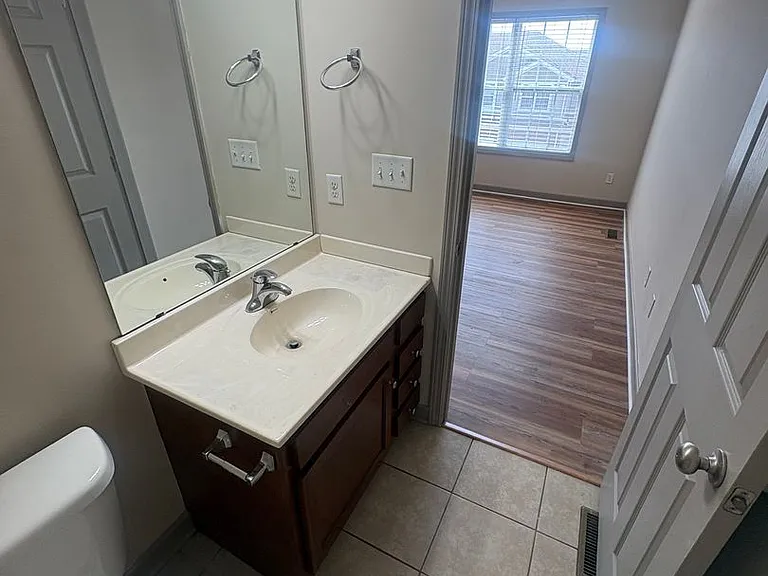 110 Audley Ct — Photo 24