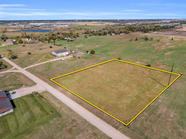 W 35th St, Kearney, NE 68845