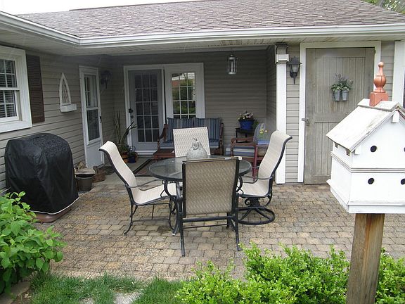 4th image of 980 Terry Dr