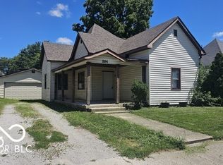 204 E Sherman St, Windfall, IN 46076
