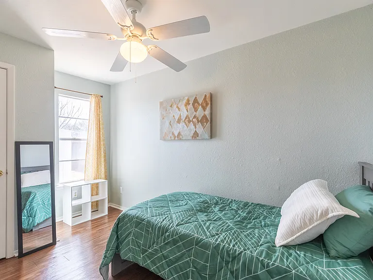 1689 Chachalaca Ln — Photo 25