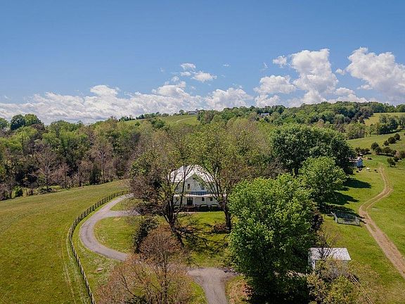 3rd image of 1586 Mossy Creek Rd
