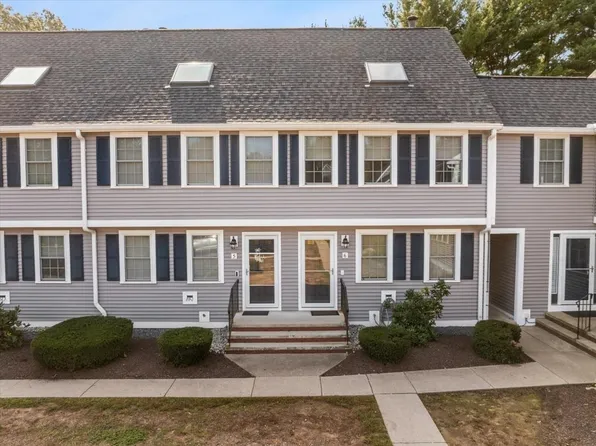 453 Turnpike St APT 6, South Easton, MA 02375