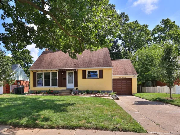 8840 Cottonwood Dr, Cincinnati, OH 45231