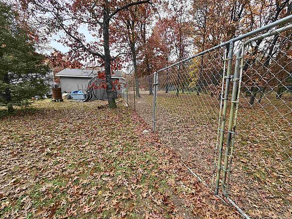 5th image of W5027 Norwood Dr