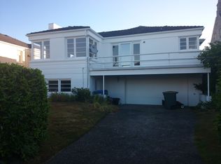 3543 W Howe St, Seattle, WA 98199