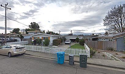 1st image of 107 Clark Dr