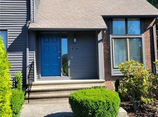 305 Scituate Ave #F, Cranston, RI 02921