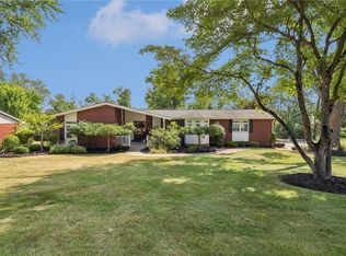 1023 Forsythe Rd, Carnegie, PA 15106