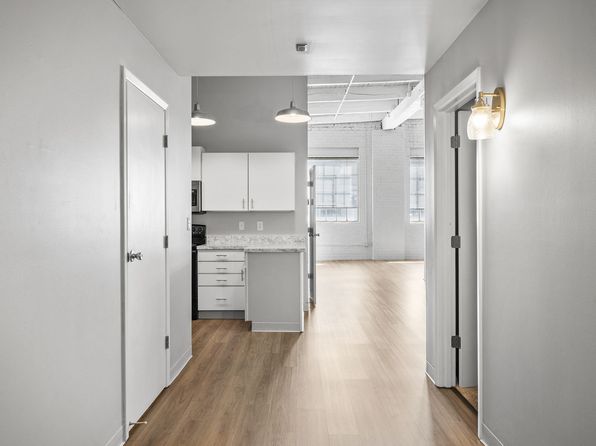 2249 Elm Ave #205