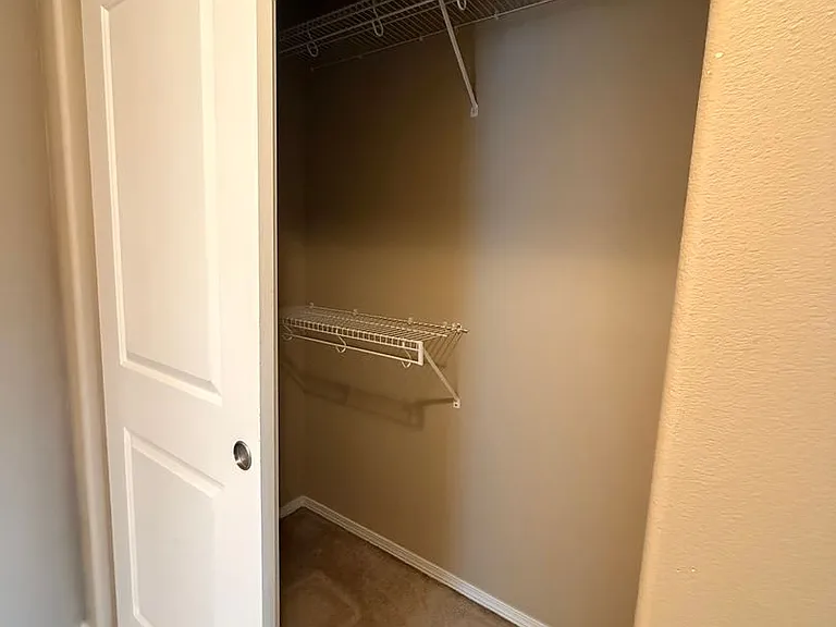 1296 SW Mill Pond Pl #300 — Photo 10