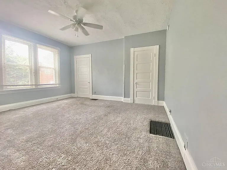 2337 Highland Ave #1 — Photo 10