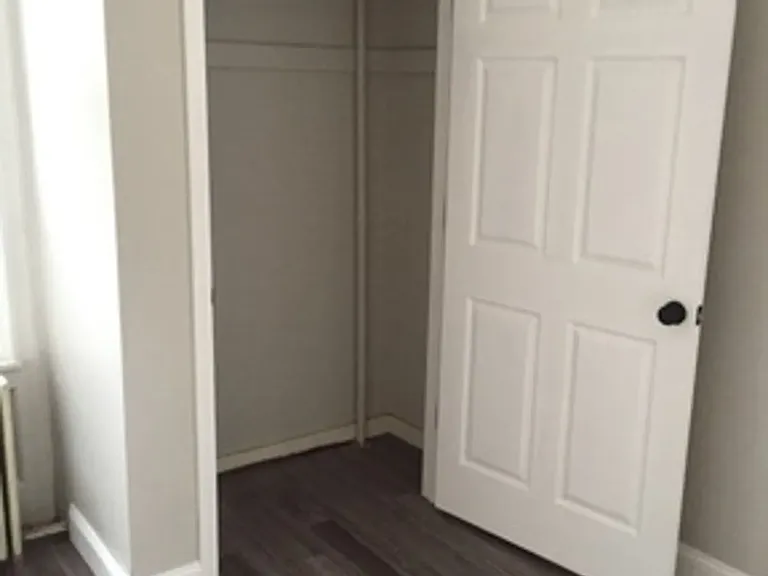 521 E State St #1 — Photo 12