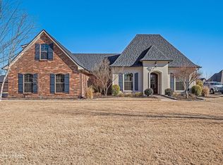 430 Kingston Plantation Blvd, Benton, LA 71006