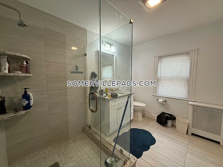 449 Broadway #2 — Photo 9