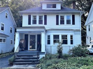 2184 Cottage Grove Dr, Cleveland Heights, OH