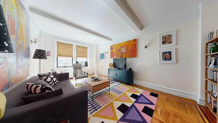Rented by Bond New York | media 7