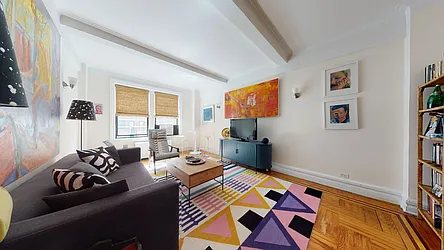 Rented by Bond New York