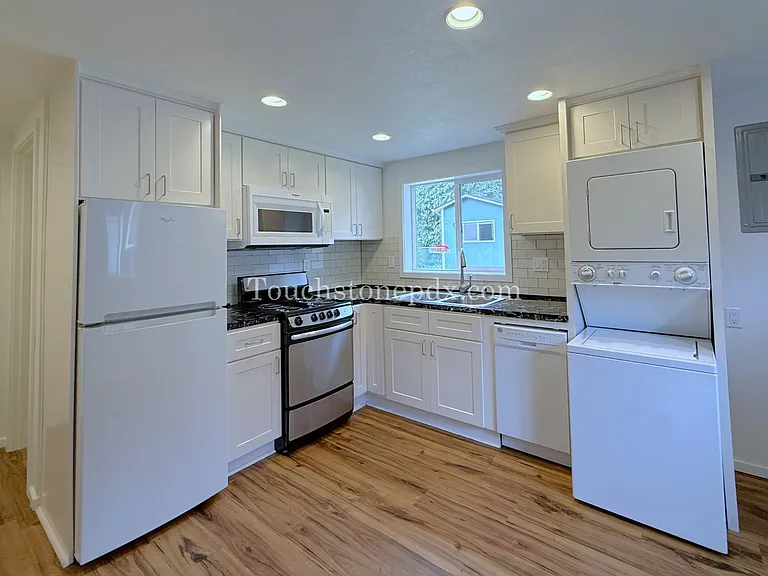 5660 SE 125th Ave — Photo 9