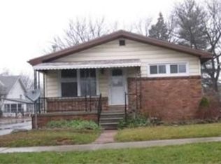 1715 Minnie St, Port Huron, MI 48060