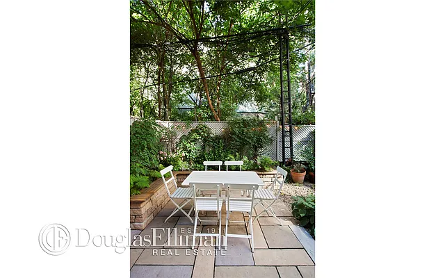 Sold by Douglas Elliman | media 10