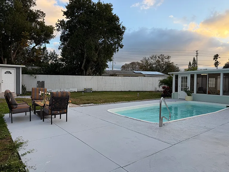 6226 Glenwood Dr — Photo 30