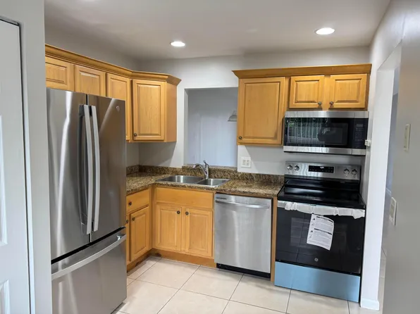 6863 Moonlit Drive, Delray Beach, FL 33446
