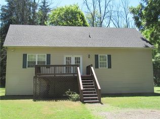 2143 E Kent Rd, Kent, NY 14477