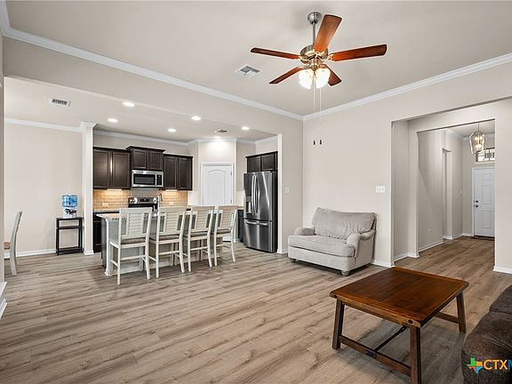 2nd image of 7216 Rosado Dr