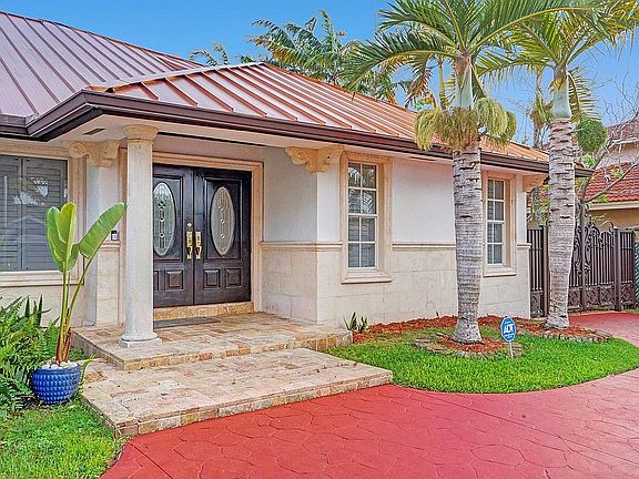 3rd image of 9724 NW 27th Ter