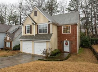 3233 Strathmore Dr, Berkeley lake, GA 30096