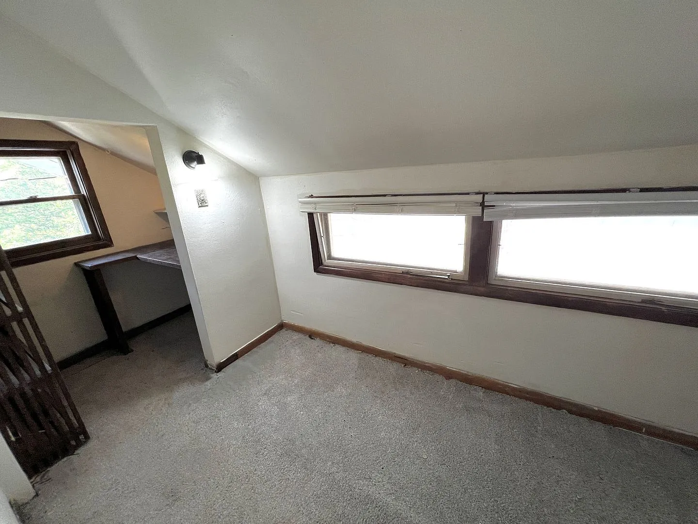 125 River St- Martin Apts — Photo 2