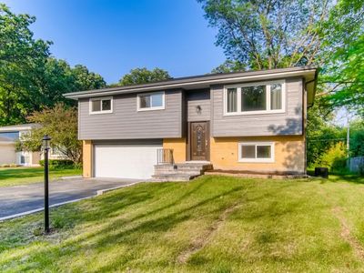 261 S Cedar Ave, Wood Dale, IL, 60191