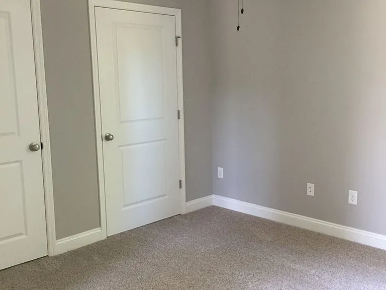 5244 Carlton Ridge Cir — Photo 16