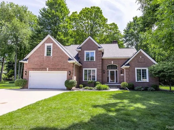 3239 Turnberry, Port Huron, MI 48060