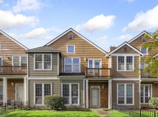 1032 NW Burnside Rd, Gresham, OR 97030