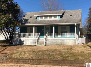 701 Hopkinsville St, Princeton, KY 42445