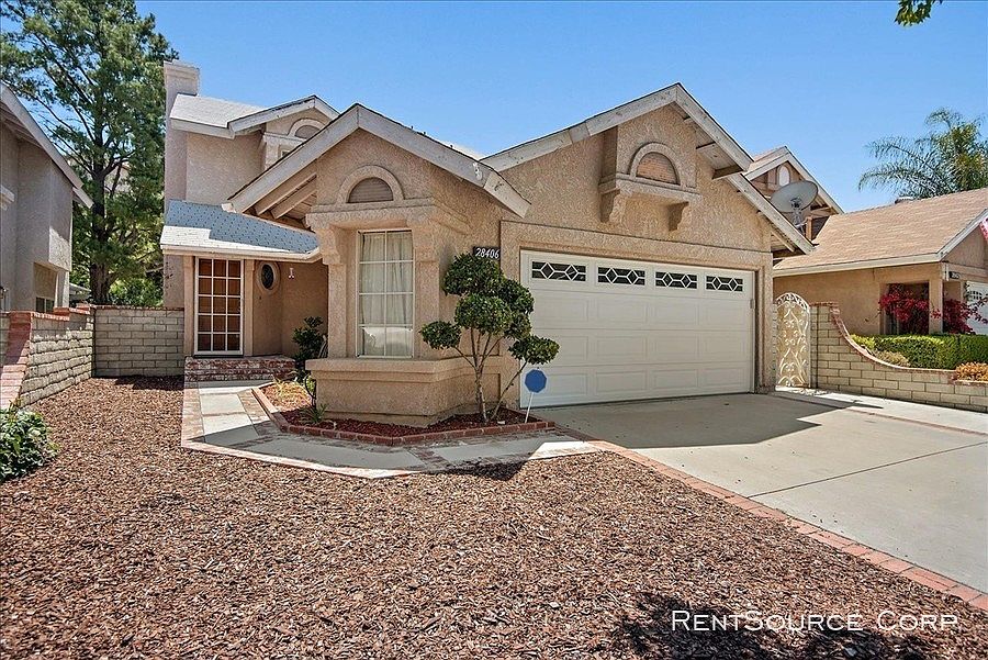 1st image of 28406 Evergreen Ln