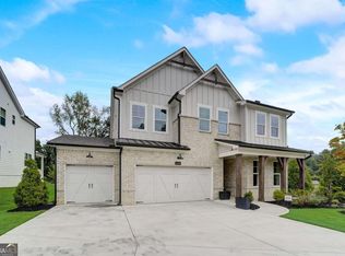 2402 Hidden Creek Rd, Kennesaw, GA 30152