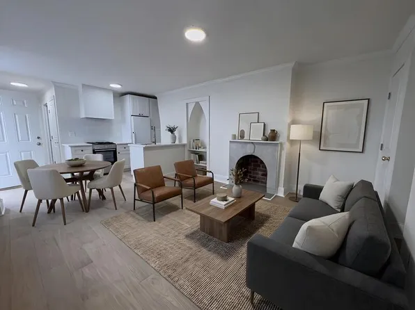 2039 Green St, Philadelphia, PA