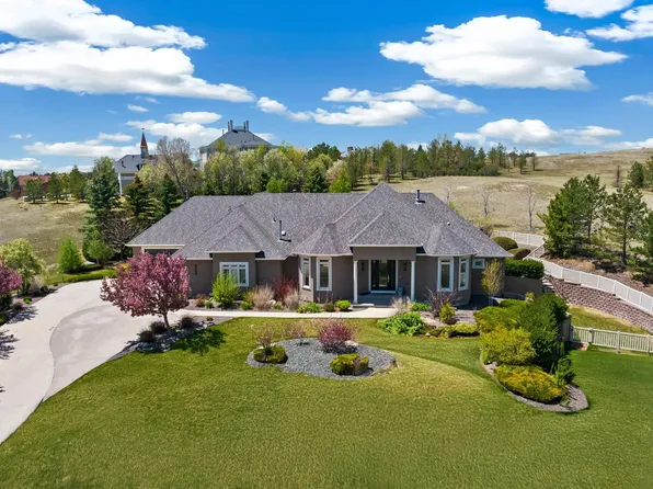 6860 Squash Blossom Trl, Cheyenne, WY 82009