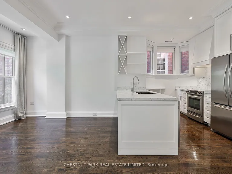 16 Scarth Rd #1 — Photo 13