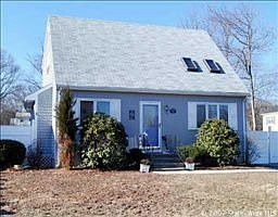2nd image of 34 Niverville St