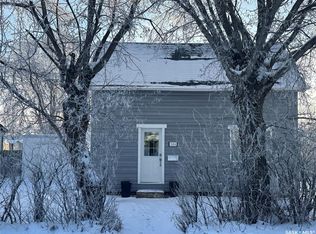 304 5th AVENUE E, Biggar, SK S0K 0M0