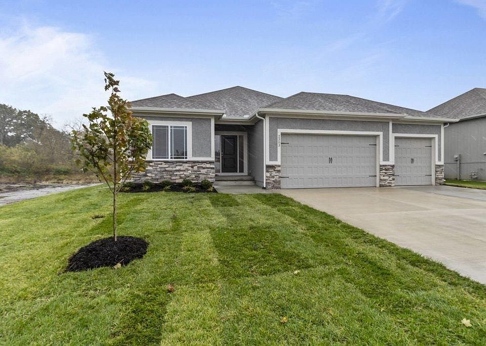 800 NW Hickory Ridge Dr, Grain Valley, MO 64029 MLS 2417826 Zillow